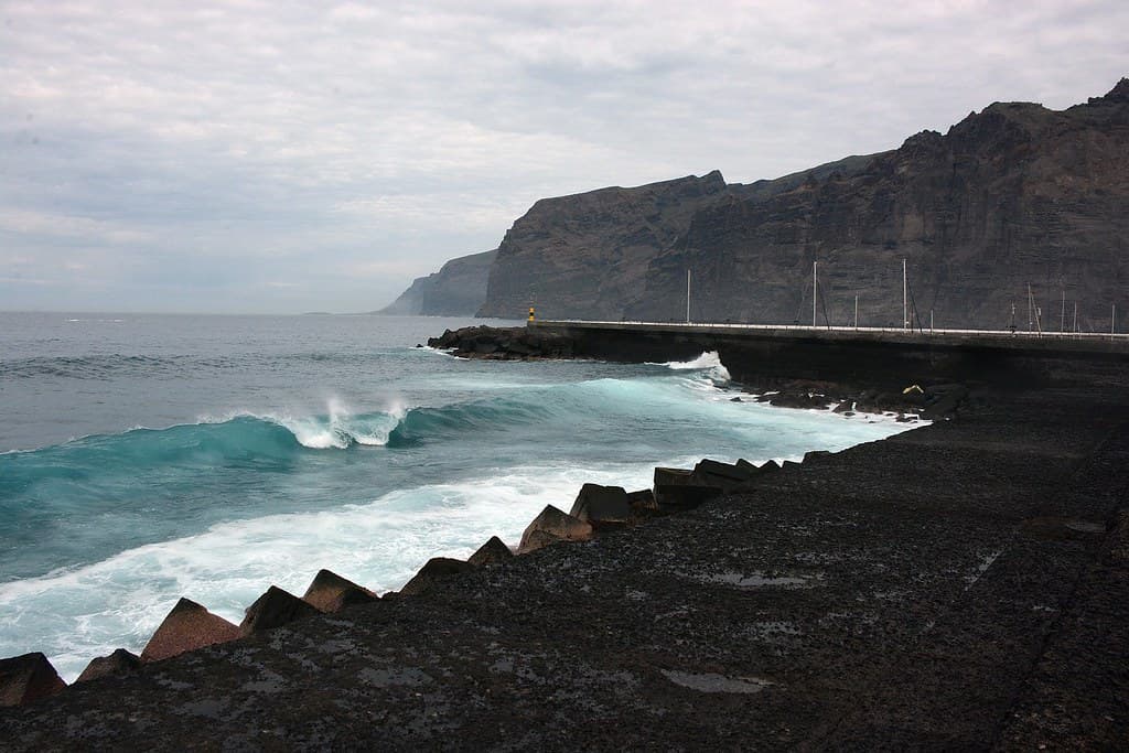 Playa San Juan — photo by Joachim S. Müller