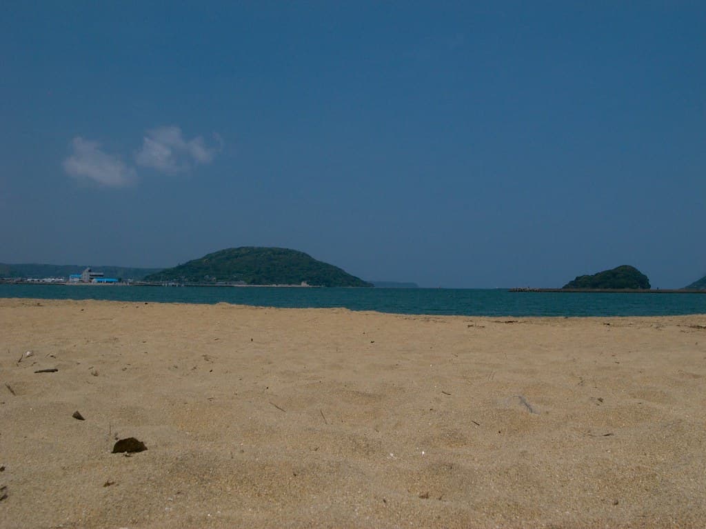 Hamasaki Beach