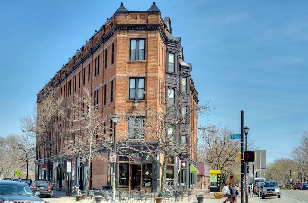 02 NOTA  - Flatiron Building - Rochester New York