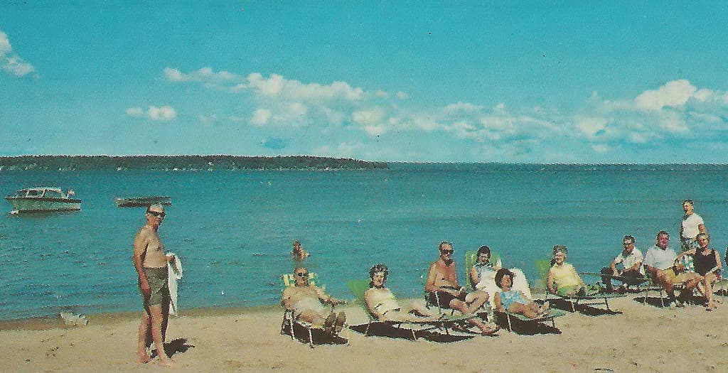 Crooked River Mouth Beach