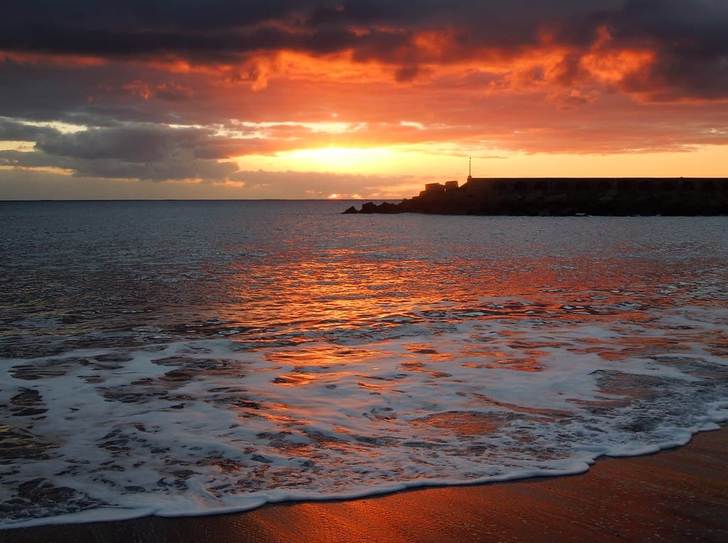 Playa de Los Guirres — photo by Konstantin's Europe and more Thx4˃3MMviews