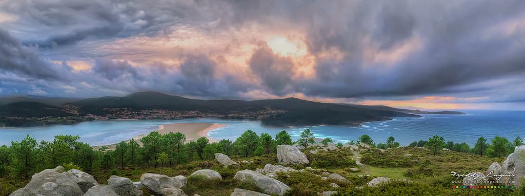 Praia de Balarés — photo by Freddy Enguix