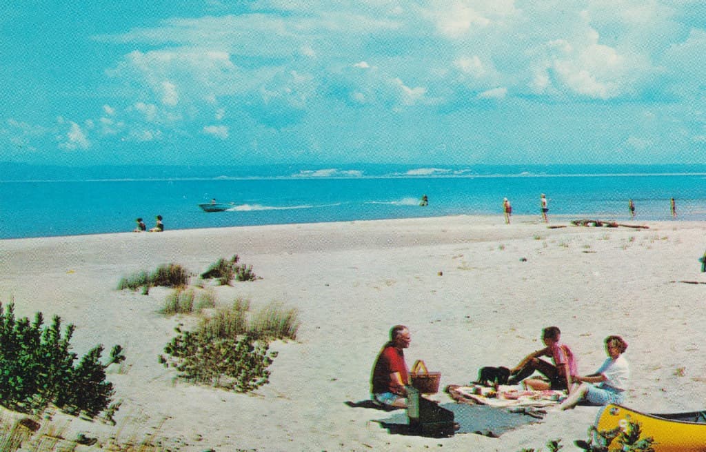 Windjammer Park Beach