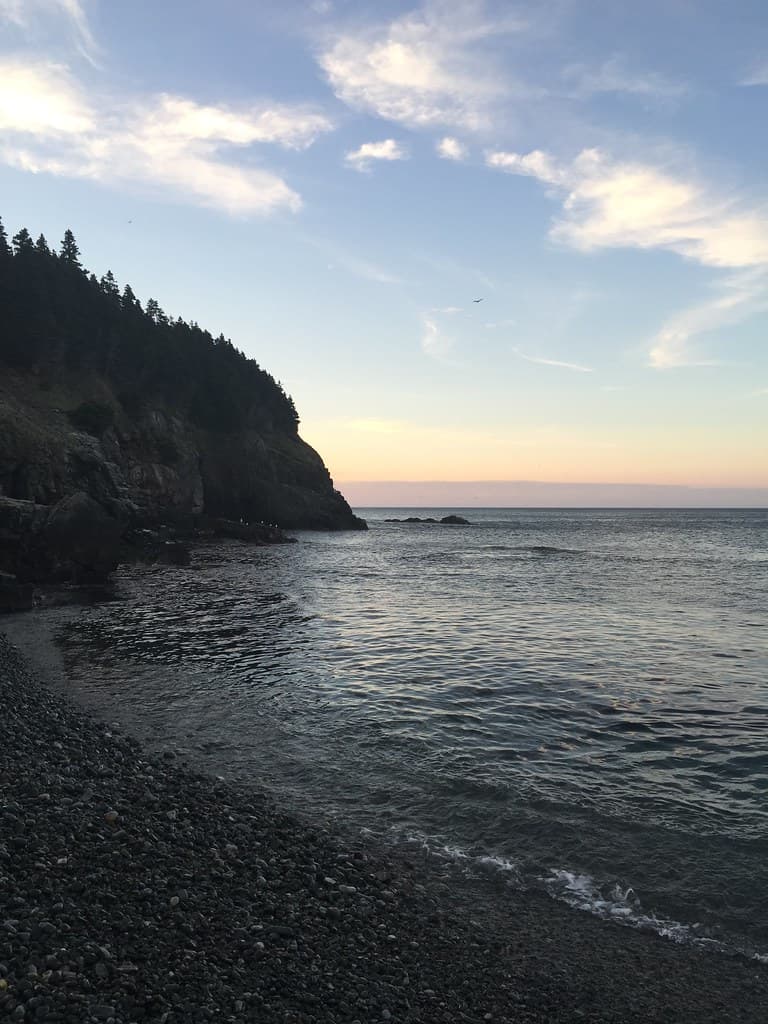Flat Rock Beach — photo by Simon Collison