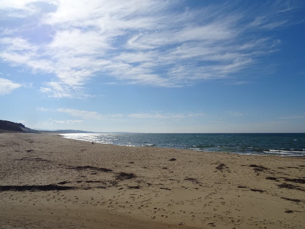 Hashitate Beach