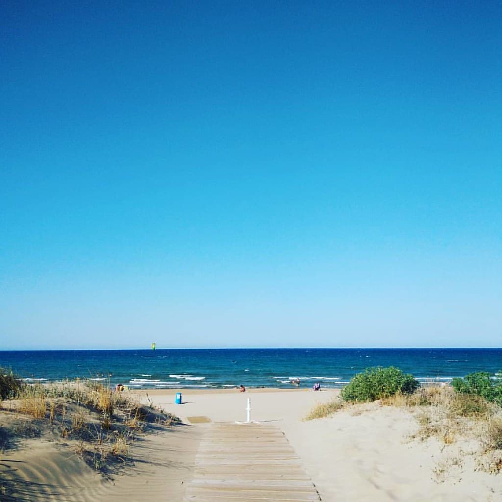 Playa de Les Deveses — photo by xurde