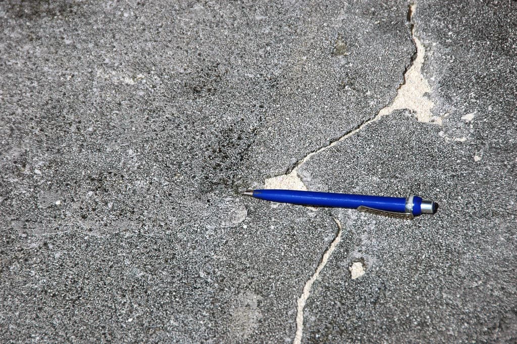 Bubble porosity & swash line on calcarenite bedding plane (Hanna Bay Member, Rice Bay Formation, Holocene; Grotto Bay, San Salvador Island, Bahamas) 5