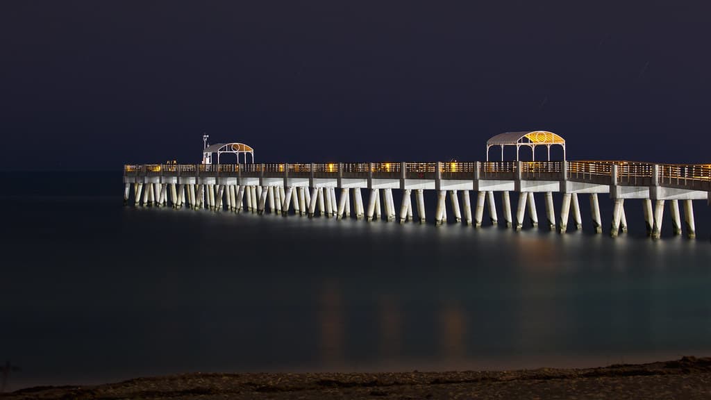 WPB Pier-4623