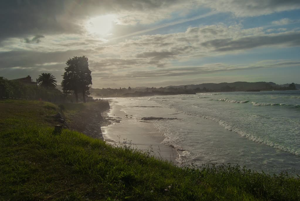 Playa de La Espasa — photo by https://500px.com/p/oscarfhevia