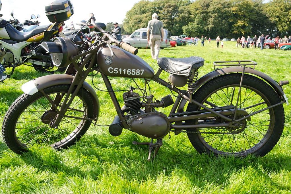 Royal Enfield WD/RE "Flying Flea" (1943)