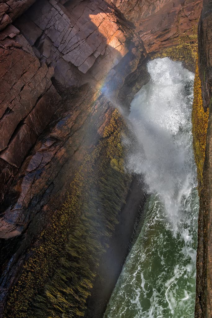 Thunder Hole (Acadia National Park, Maine)
