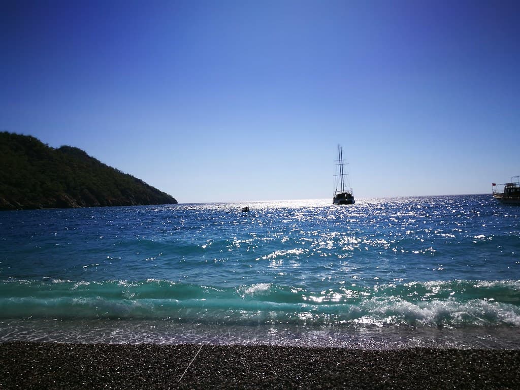 Adrasan Beach — photo by Raimond Klavins | Artmif.lv