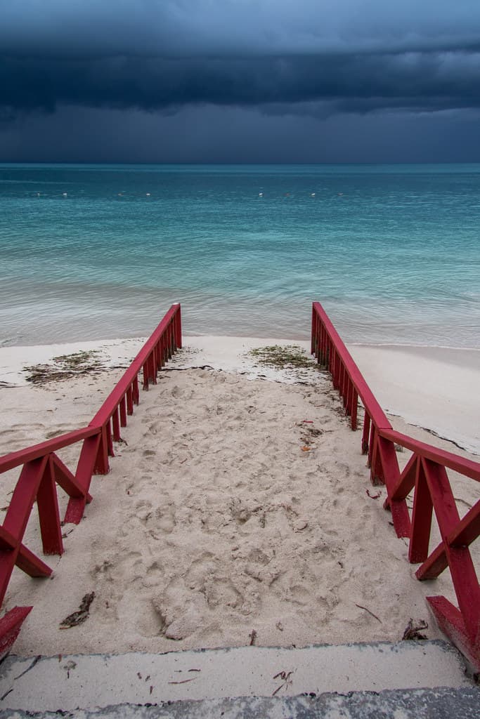 Dutchman Bay Beach — photo by andryn2006