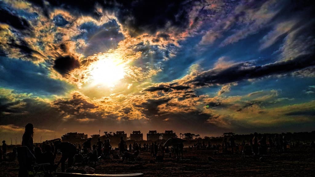 El sol del este