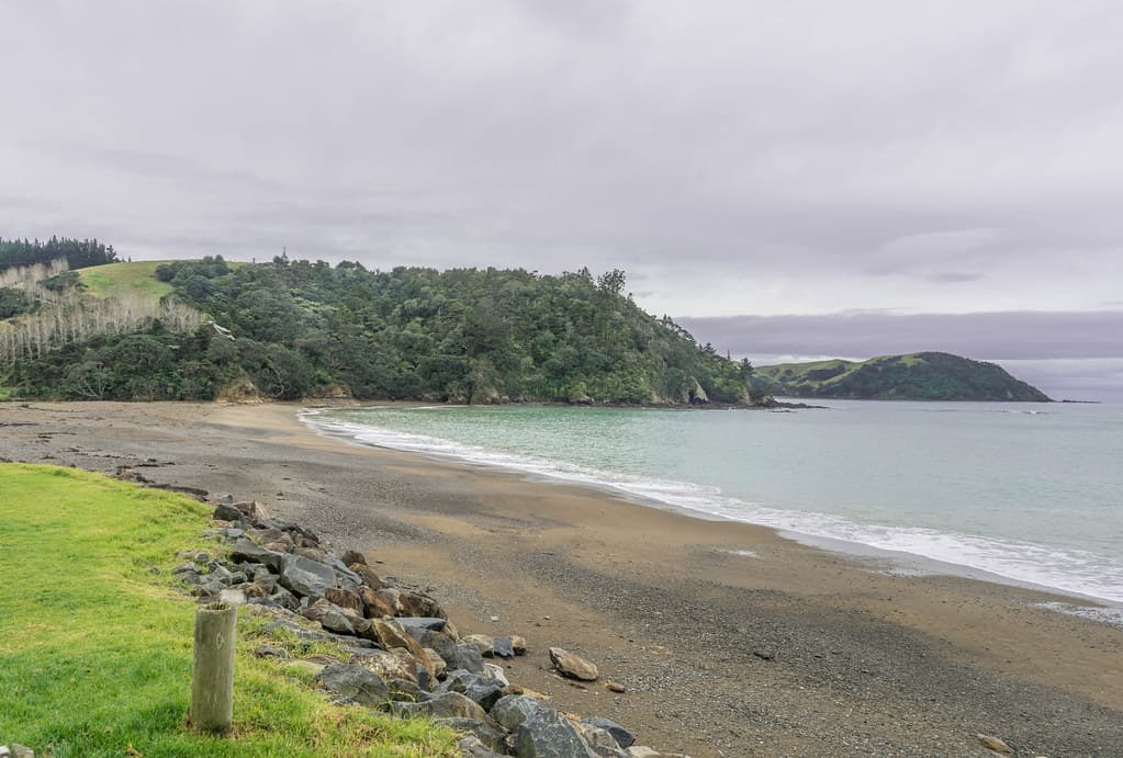 Mimiwhangata Beach — photo by Natalia Volna itravelNZ@ travel app