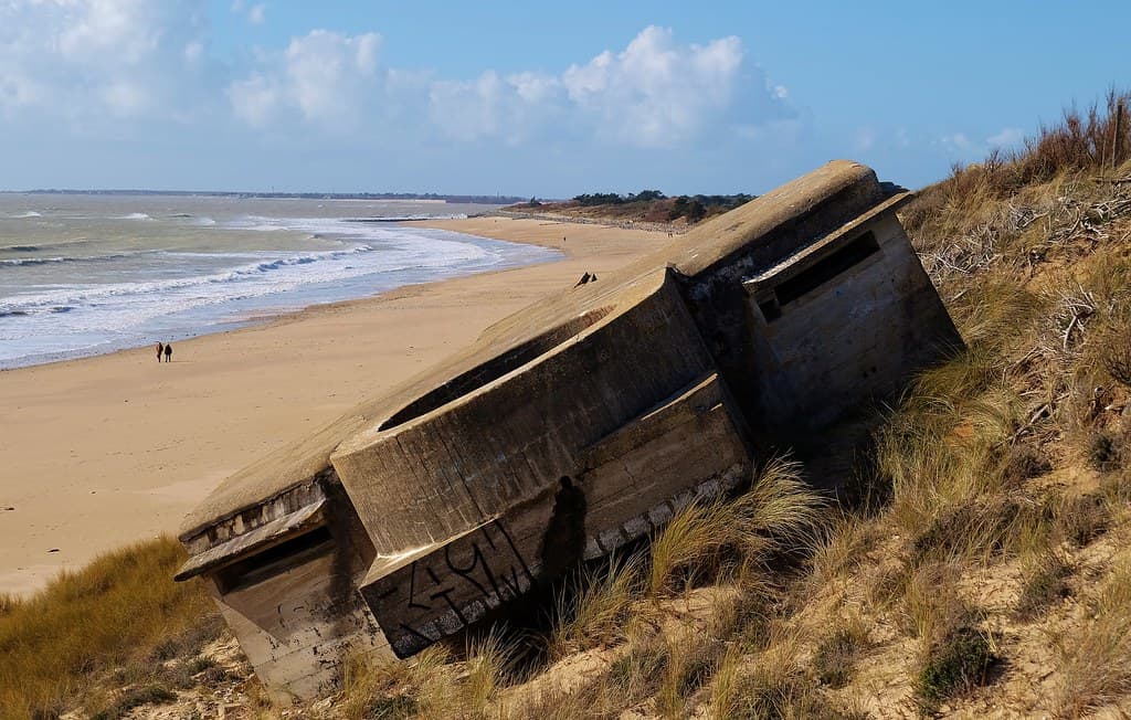 Plage de la Grange — photo by thierry llansades
