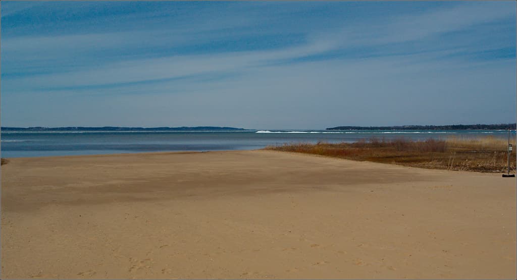 Haserot Beach — photo by joeldinda