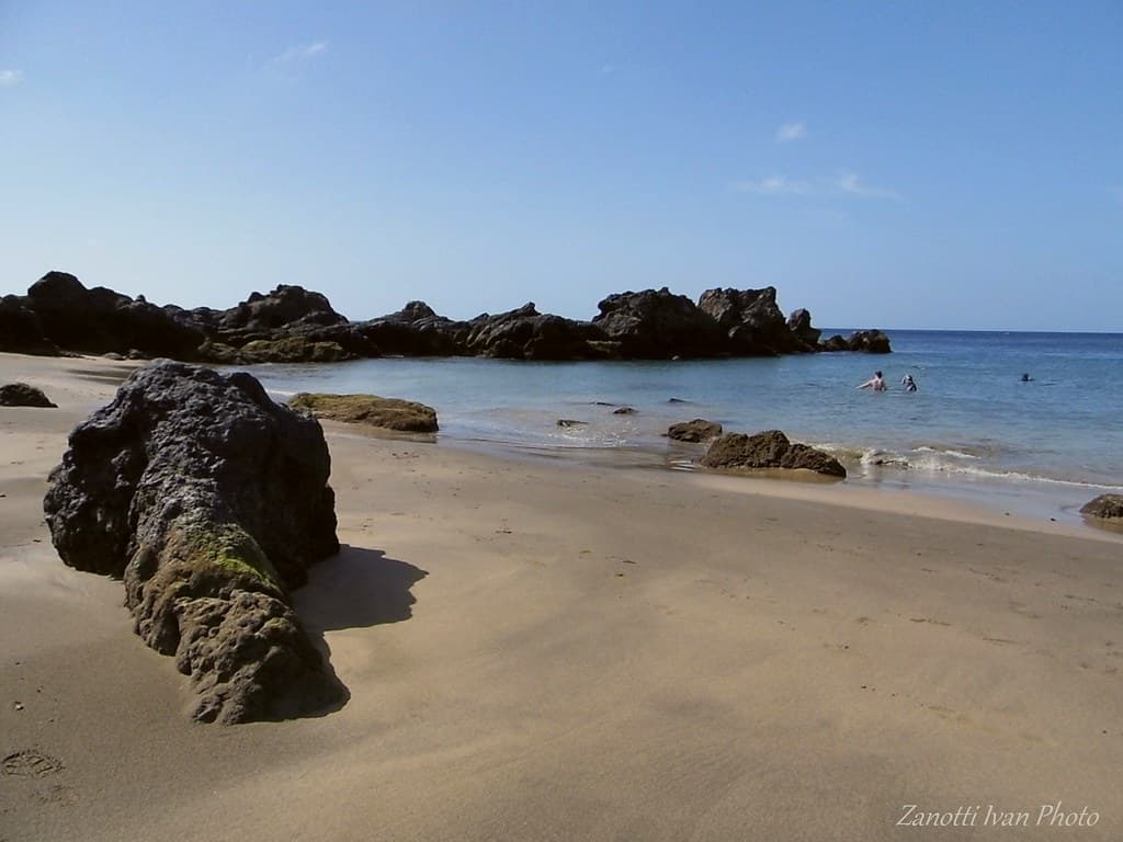 Playa de los Pocillos — photo by Ivan Zanotti Photo