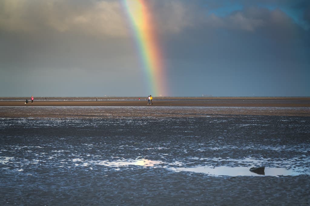 TODAY I FOUND THE END OF THE RAINBOW [BUT I WAS DISAPPOINTED THAT THERE WAS NO CROCK OF GOLD]-149169
