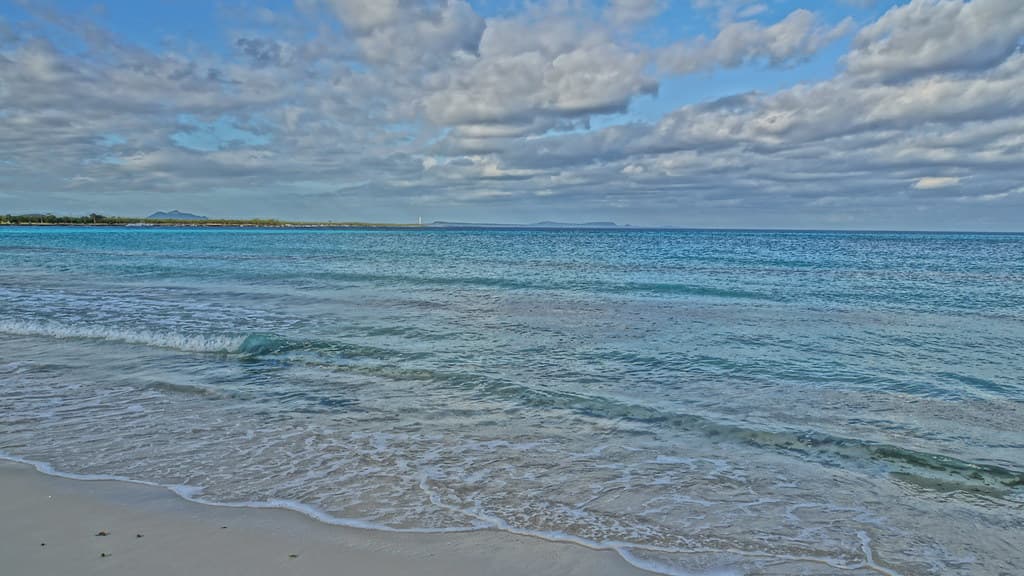 Playa Estero Ciego — photo by Miguel Discart & Kiri Karma (Photos Vrac)