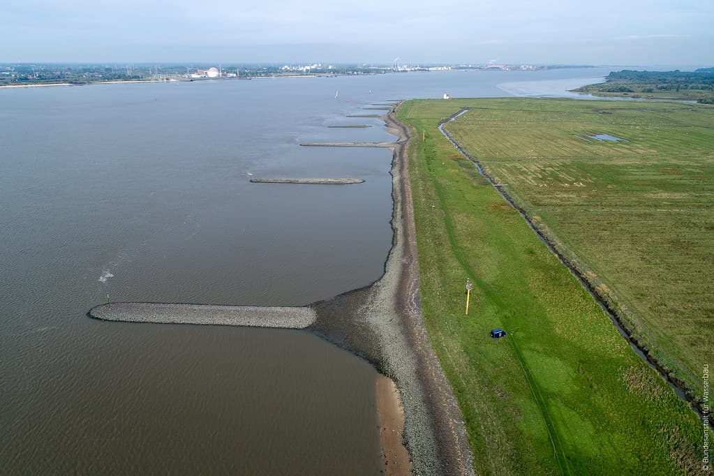 Haseldorfer Marsch Elbe Beach — photo by BAW_Bundesanstalt für Wasserbau