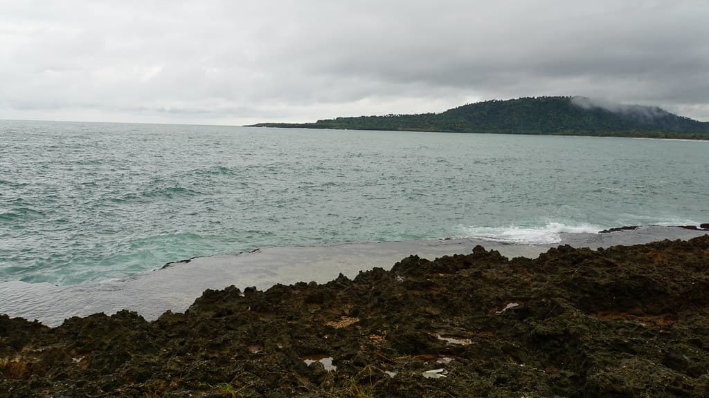 Playa Manglito — photo by Miguel Discart & Kiri Karma (Photos Vrac)