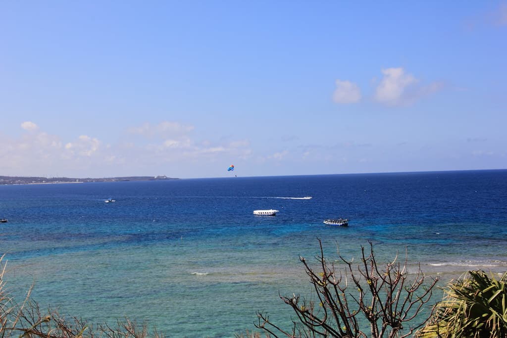 Kariyushi Beach — photo by Gary0801
