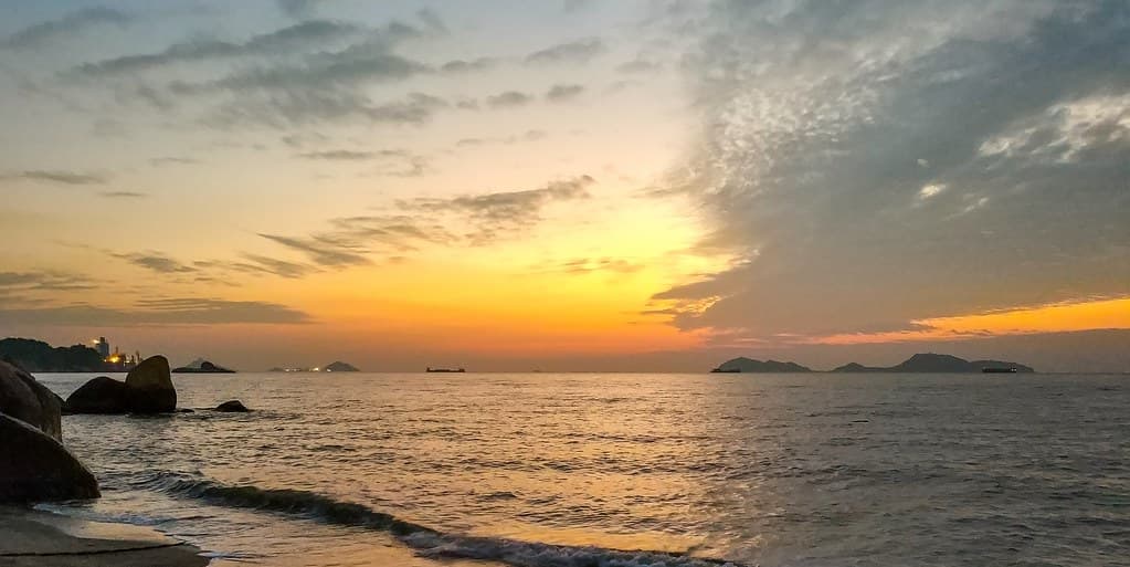 Lung Kwu Tan Beach — photo by kcma17