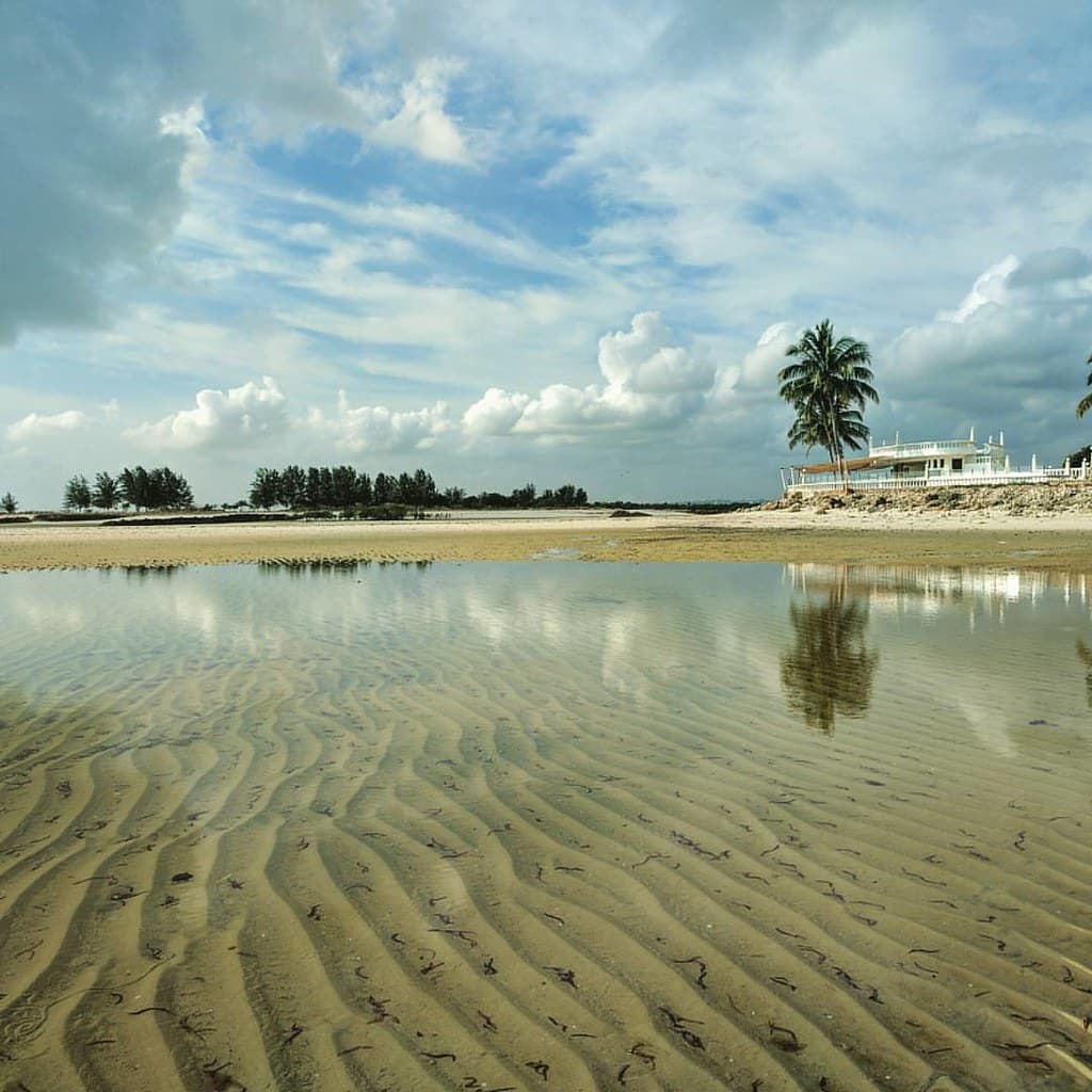 Mbudya North Beach — photo by Wahab Jin