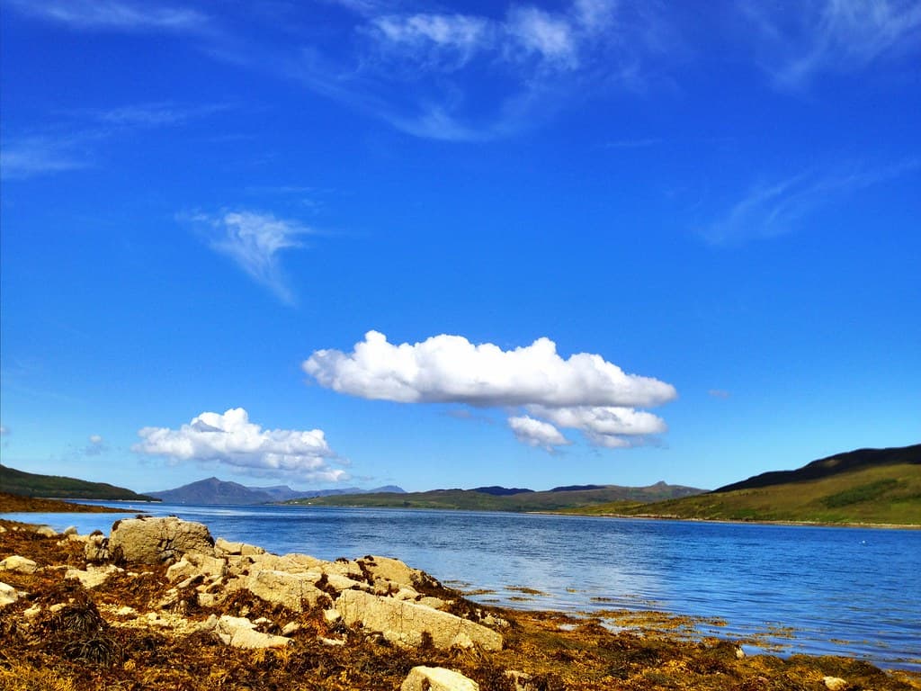 Sligachan Beach — photo by junklight