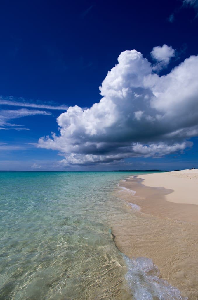 Yonaha Maehama Beach — photo by yu.kleides