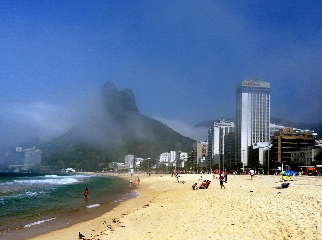 Praia do Leblon