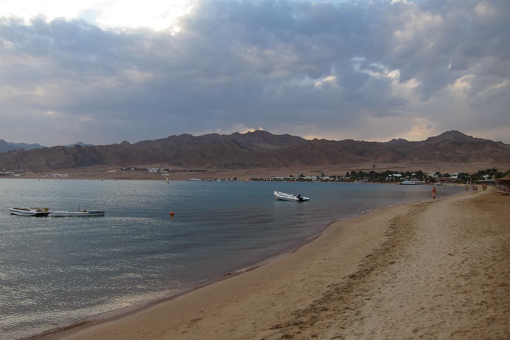 Masbat Beach