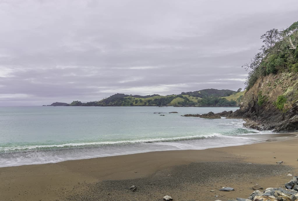 Mimiwhangata Beach — photo by Natalia Volna itravelNZ@ travel app