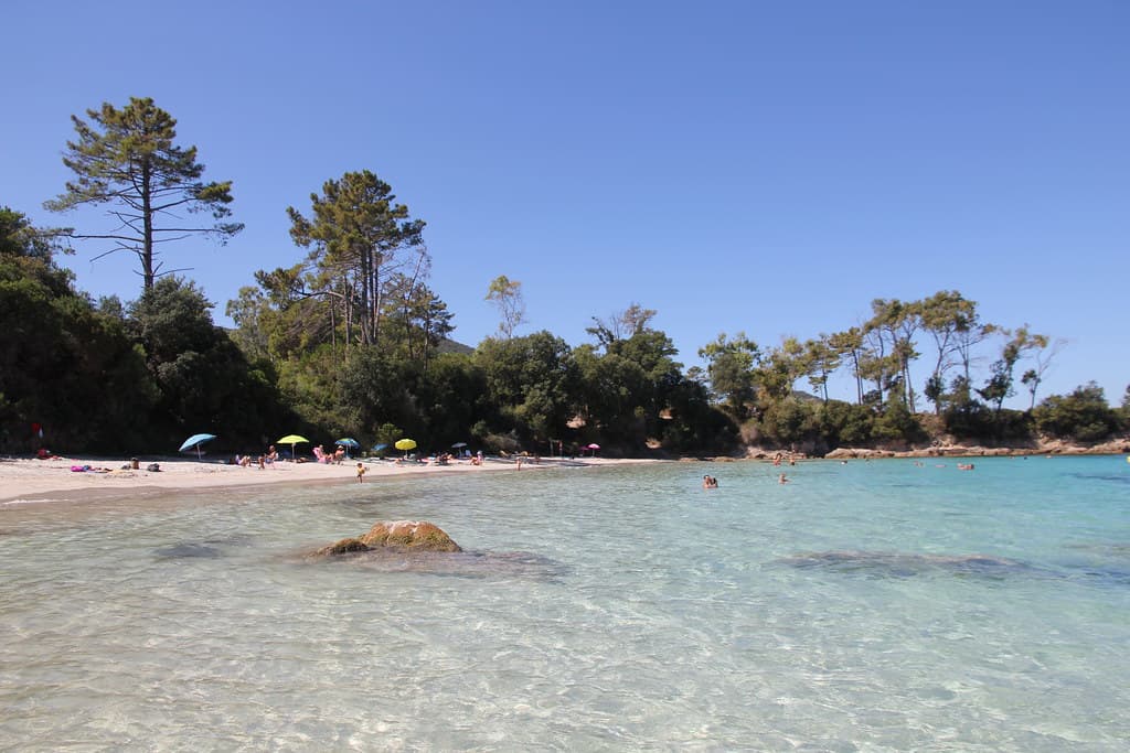 Plage de Verghia — photo by Pierre Metivier
