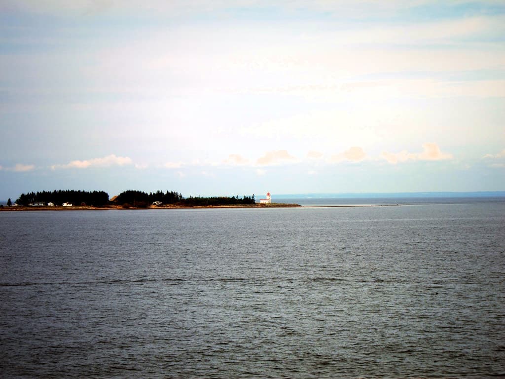 Caribou-Munroes Island Beach — photo by taberandrew