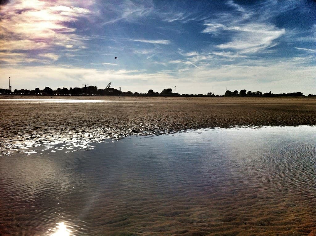 North Cotes Beach — photo by Bluecowboy2002
