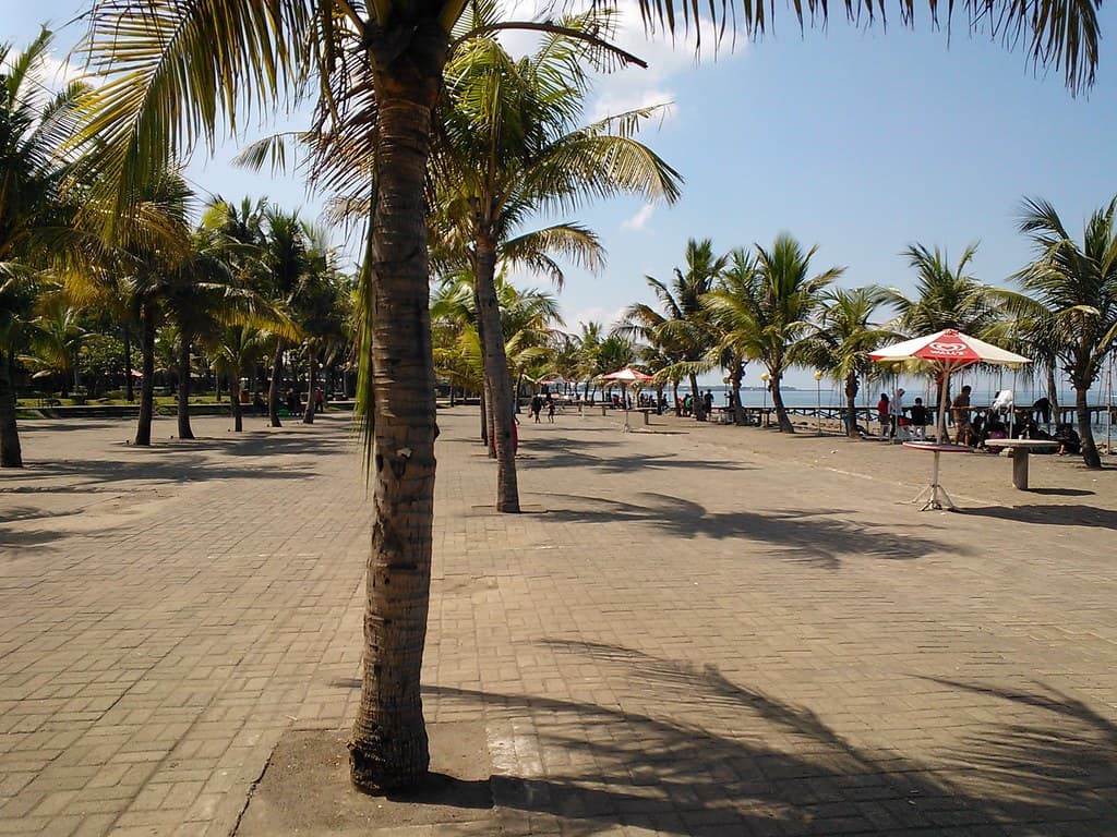 Akkarena Beach, Makassar