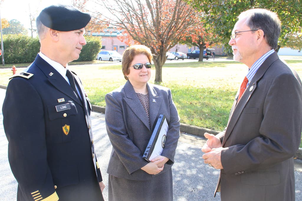 Va. Guard hosts regional ESGR signing ceremony