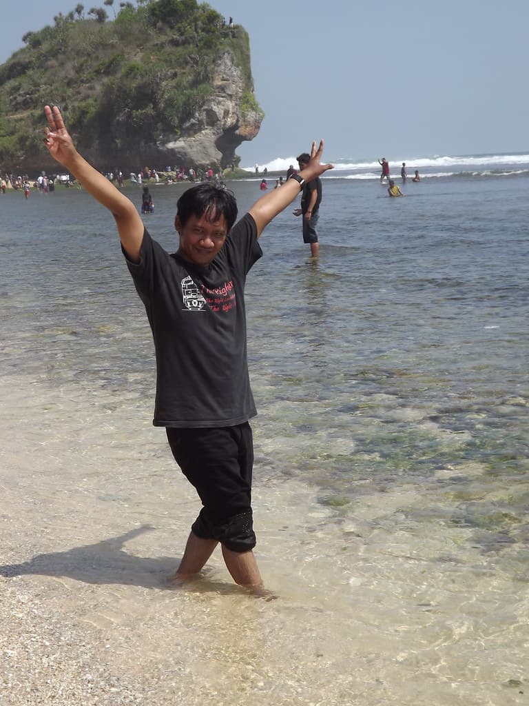 INDRAYANTI BEACH