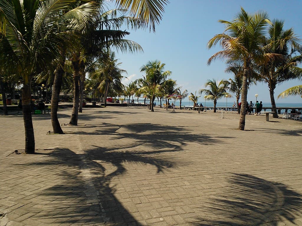 Akkarena Beach, Makassar