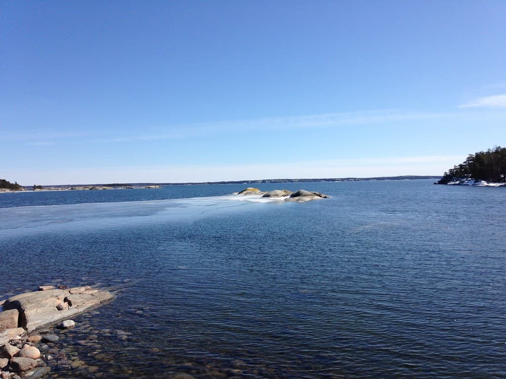 Varma Viken Beach — photo by salgo1960