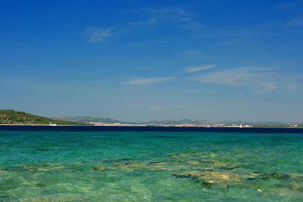 Rezaliste Beach — photo by dmytrok