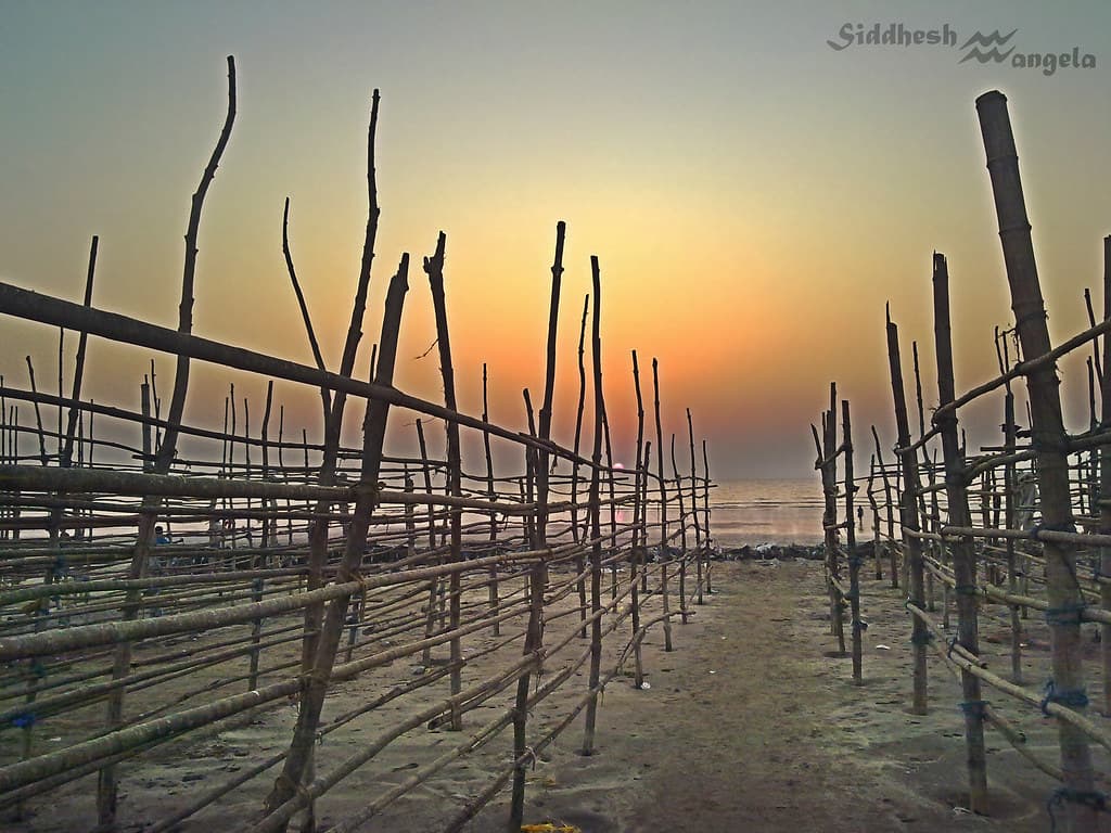 Chinchani Beach — photo by Sid da' Cool