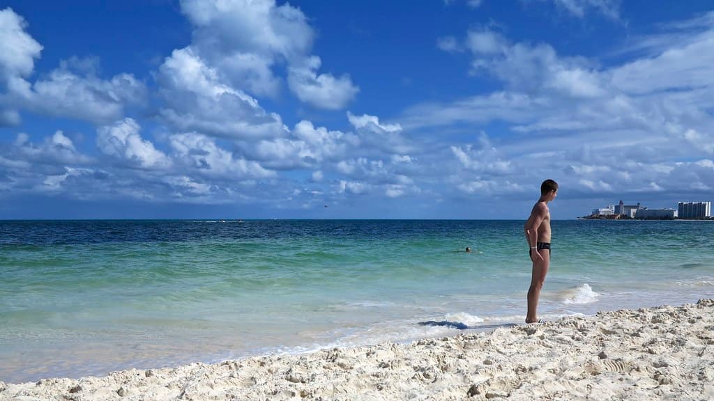 Playa Tortugas — photo by alobos life