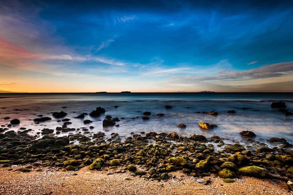 Bituin Cove — photo by Jose Nicdao
