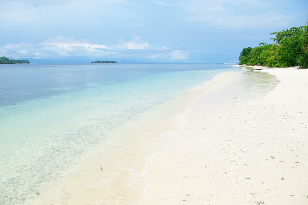 tagalaya beach