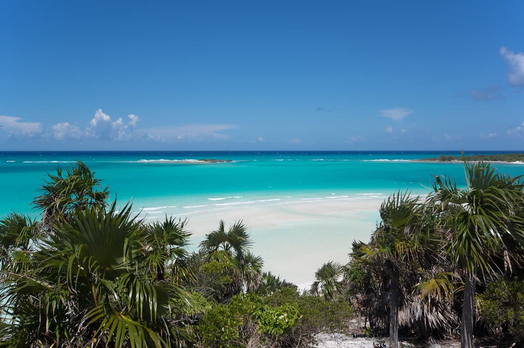 Norman’s Cay Beach — photo by Povl