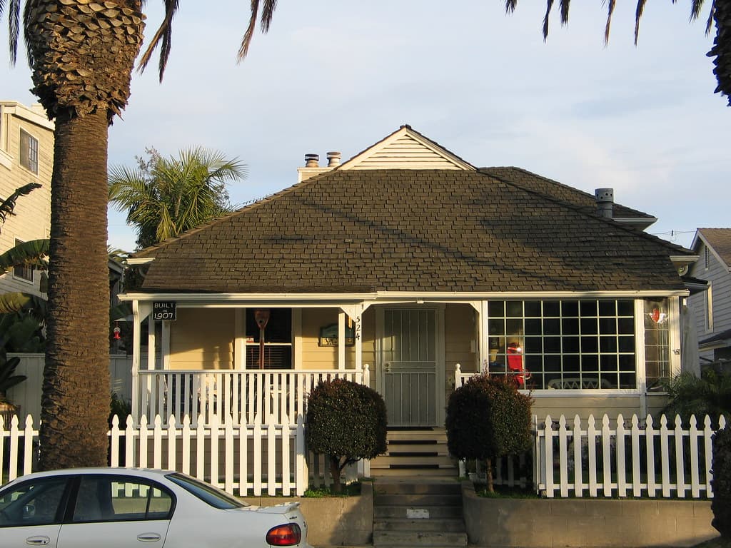 The McIntosh House (1906), 524 Ninth St., Huntington Beach