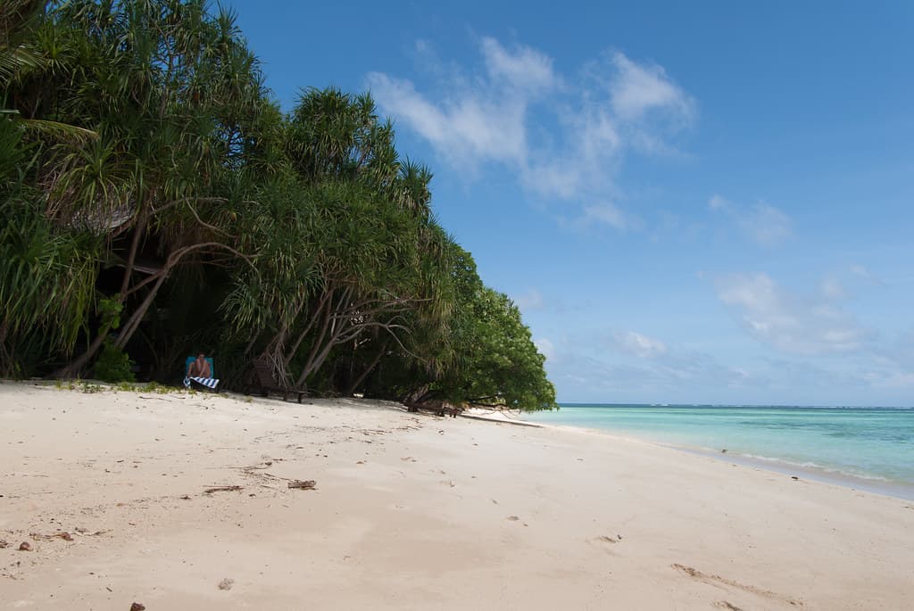 Lankayan Island Beach — photo by BasL